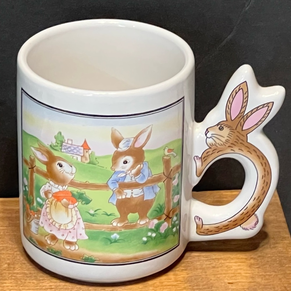 Vintage Peter Rabbit Mug - Picture 10 of 10
